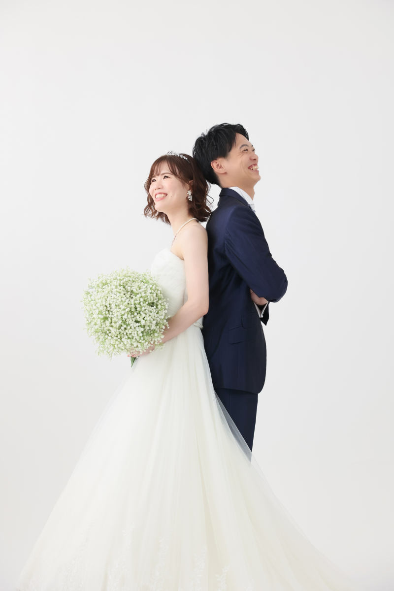 背中合わせも可愛く