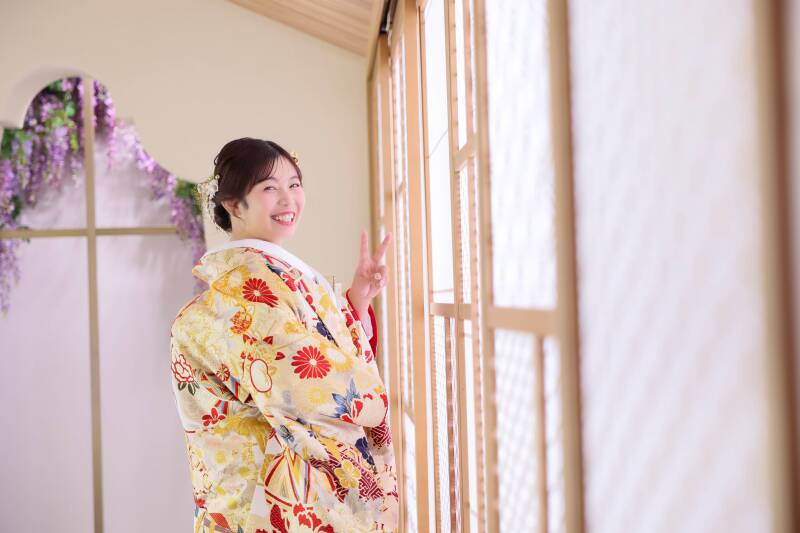 新婦様のチャーミングな表情を捉えた、ソロショット