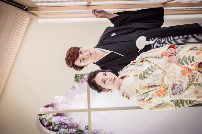 真っ直ぐとカメラを見つめて