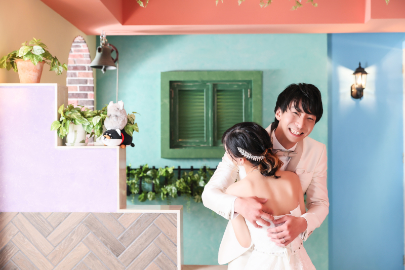 新郎様も振り向いて、、、!?