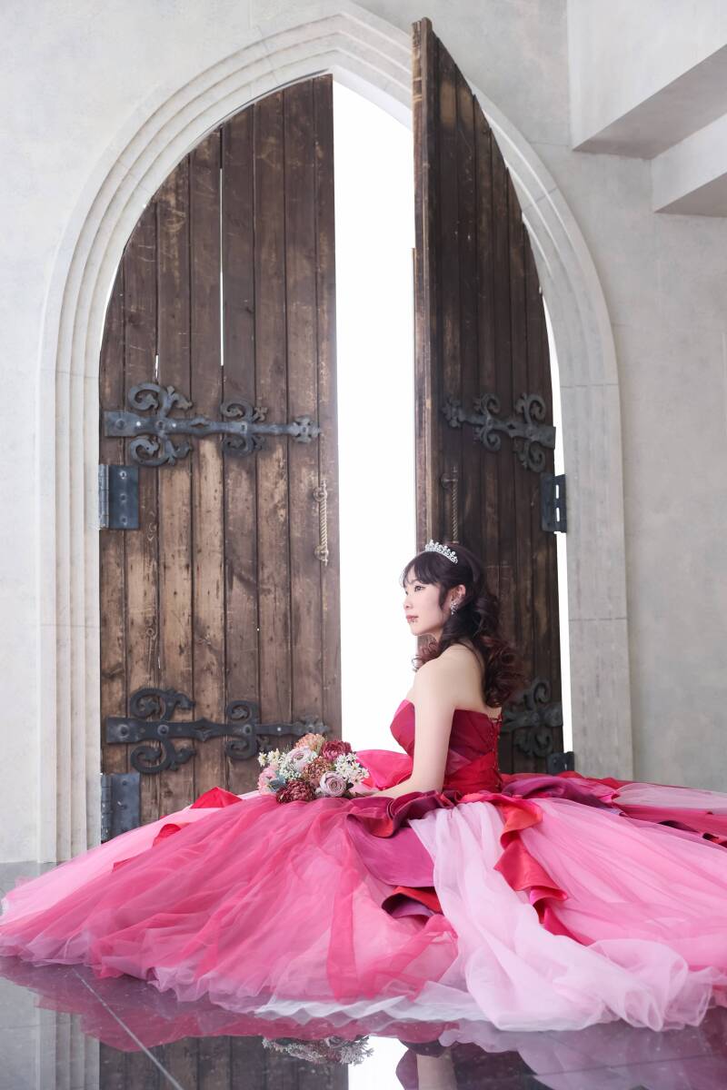 物語のワンシーンのような横顔