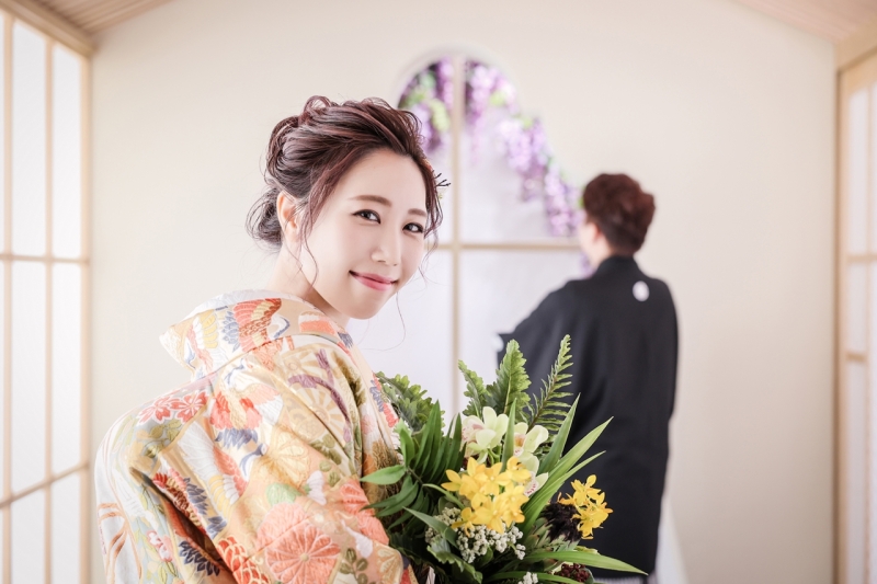 ご新郎様は背中で語る、、、♪