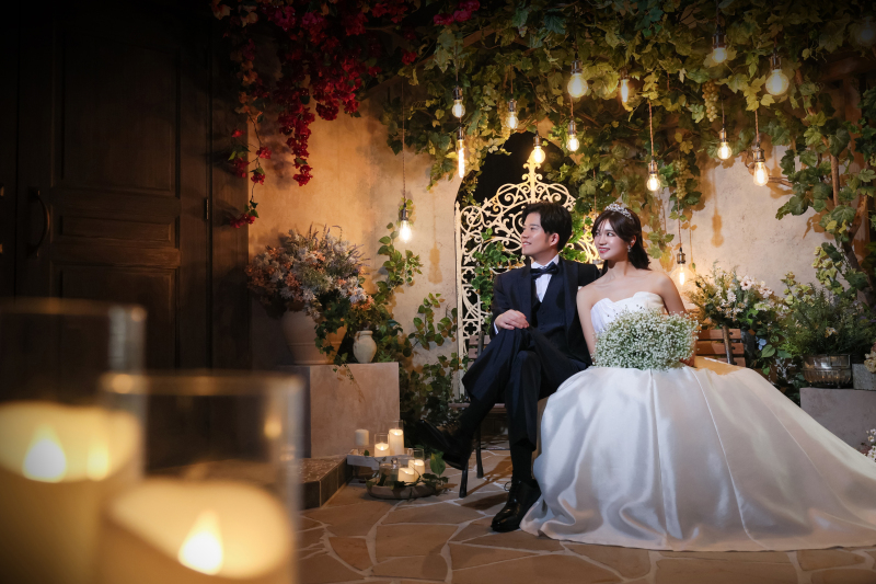 温かい光が愛の誓いを