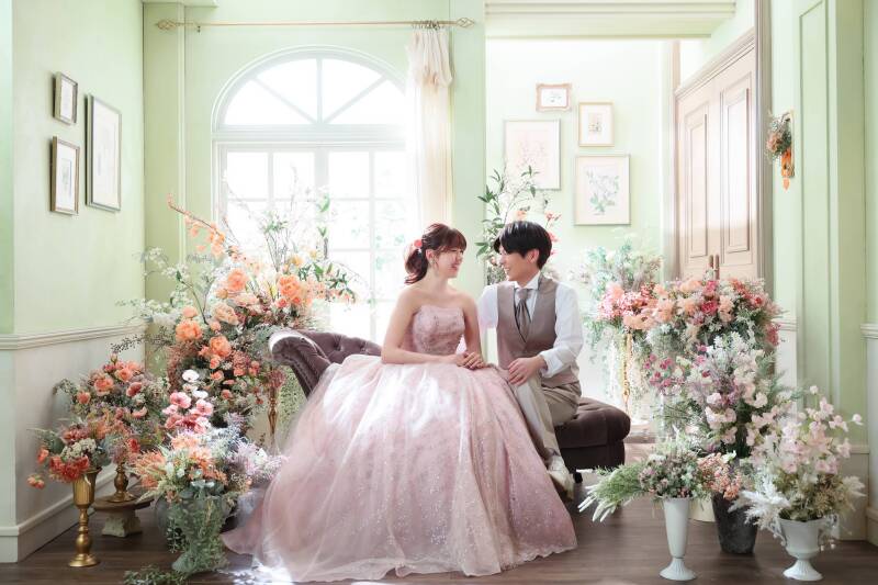 お花に囲まれた、多幸感あふれるリビング