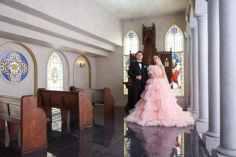 スタジオ全体を贅沢に使った広角撮影