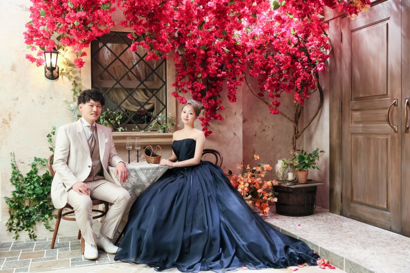 ブーゲンビリアの鮮やかな彩りに