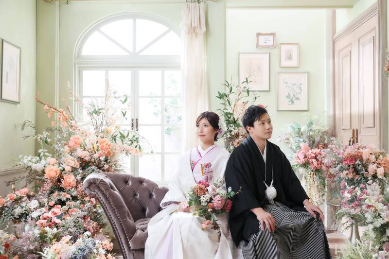 ニュアンスカラーが彩る和装スタイル