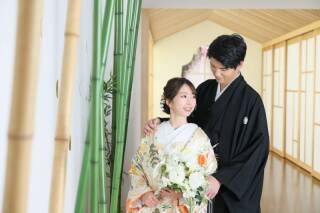 そっと寄り添うその姿に