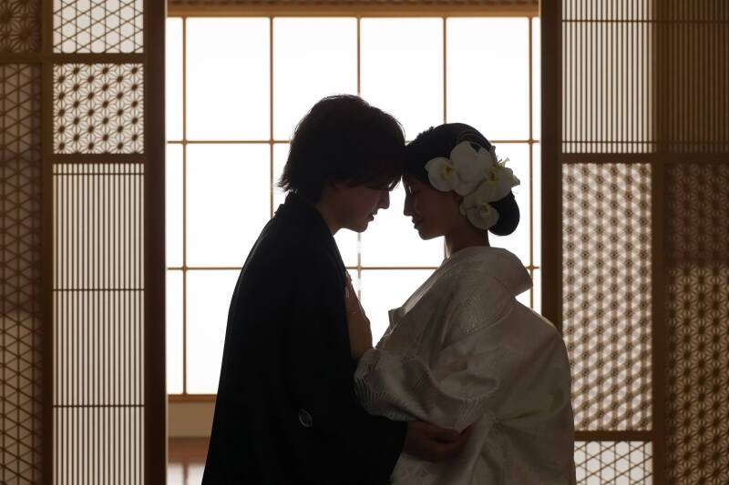 光が描き出す、おふたりの絆