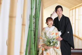 お二人らしさを奏でるフォトウェディング。多彩な洋装シーンから楽器を楽しむ和装まで