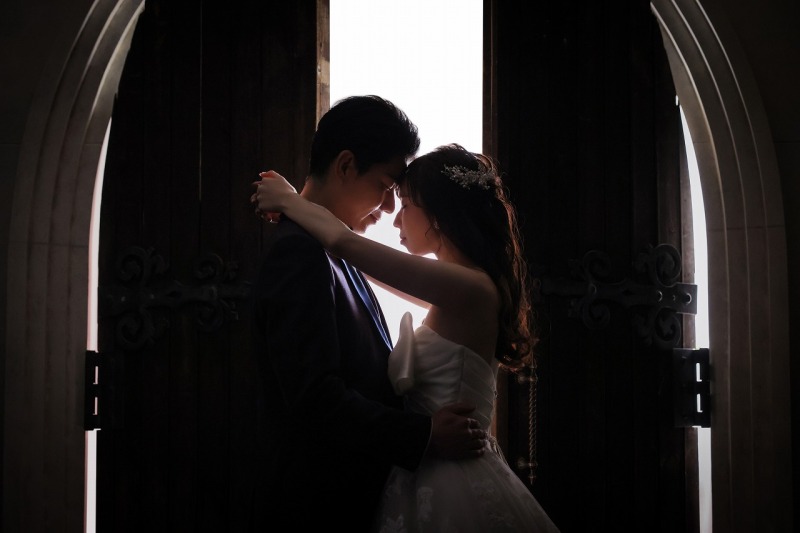 シルエットのみでクールな雰囲気を演出しても撮影もしてます!