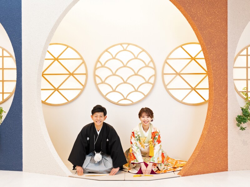 同じ背景でもお衣裳を変えると、、、