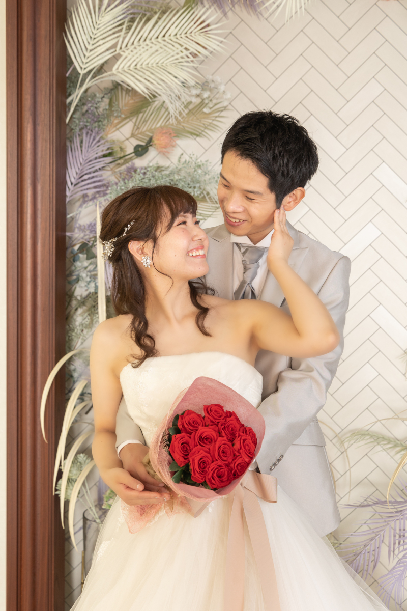 映画のワンシーンのようなポーズで♪