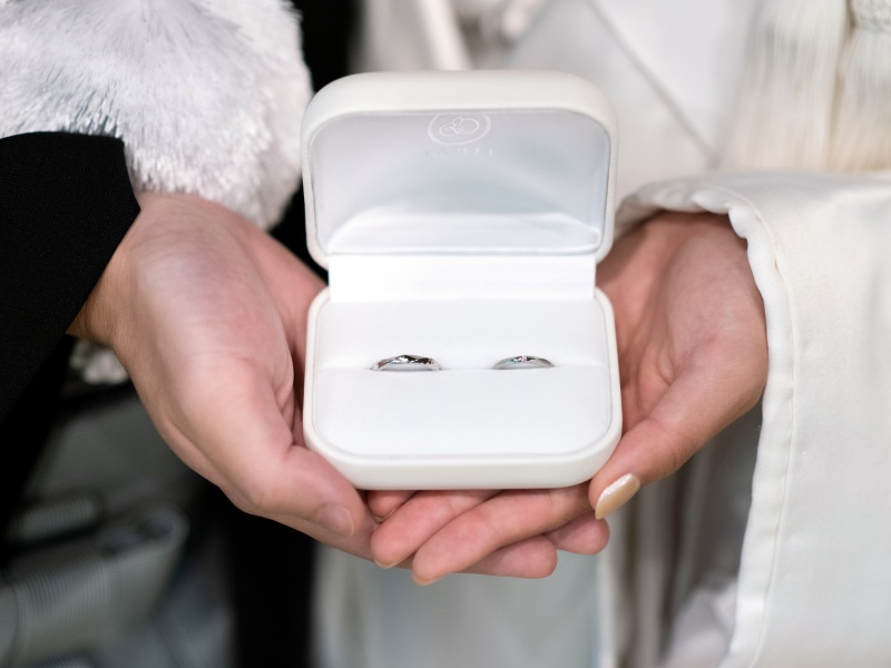 お二人の大切な指輪も