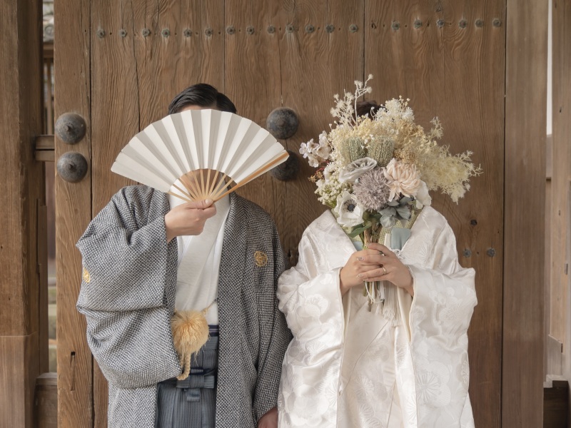 和装とブーケで可愛らしいお写真を