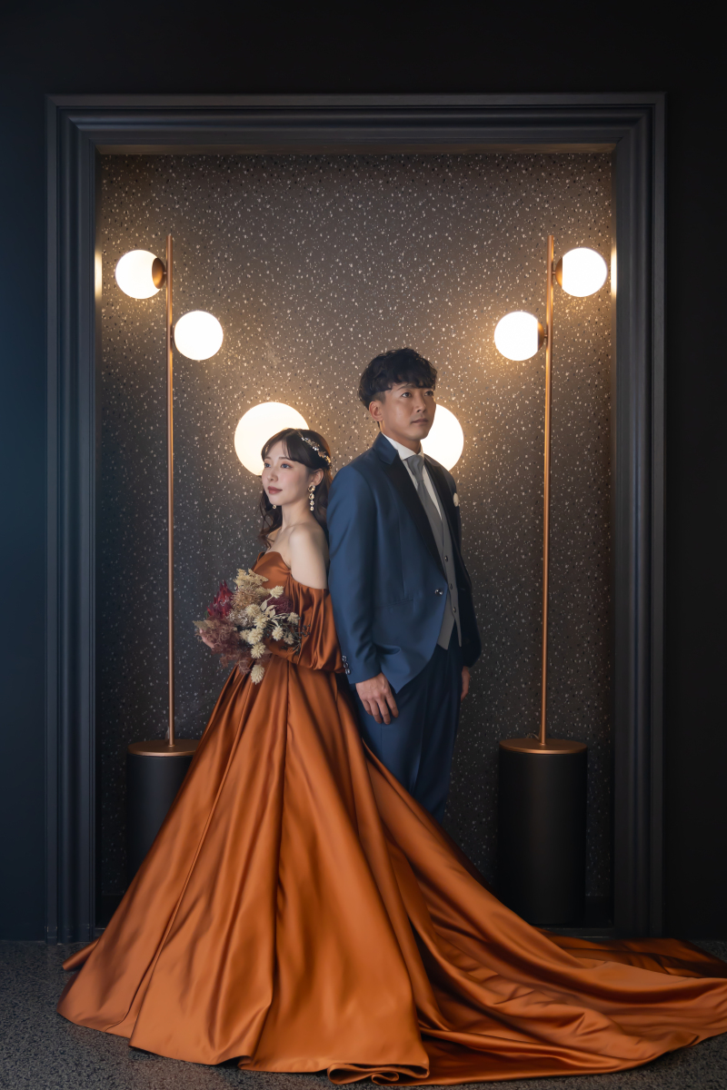 お背中合わせでクールな1枚を…