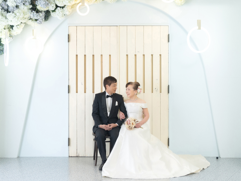 イスを使用した写真も素敵です♪