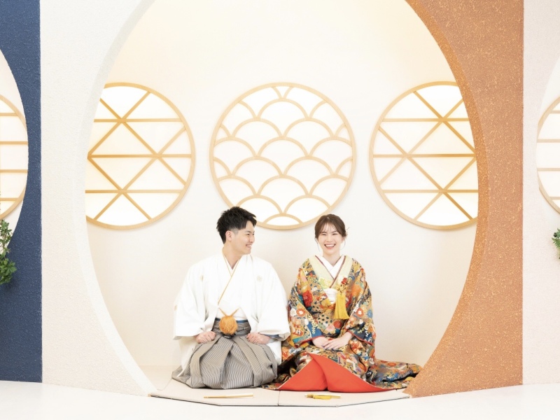 王道の座りのポーズ