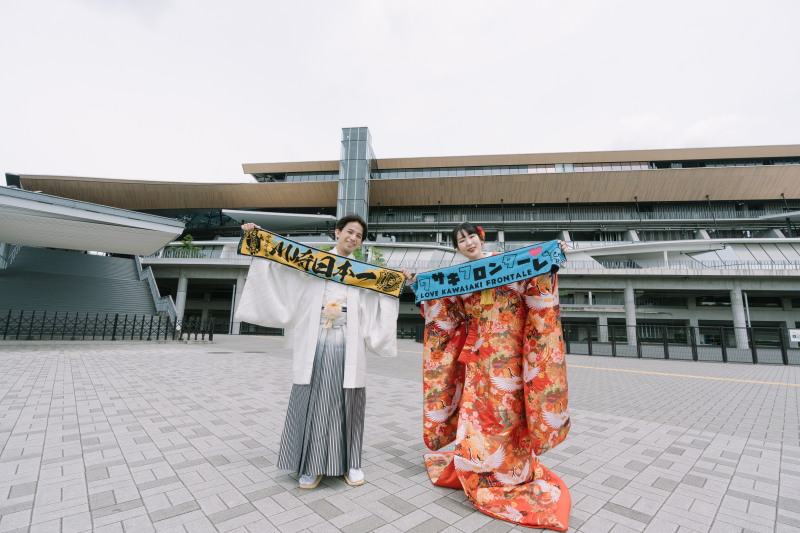 最後は競技場の外で