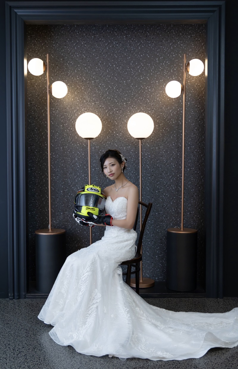 椅子に座って素敵なお小物と1枚☆