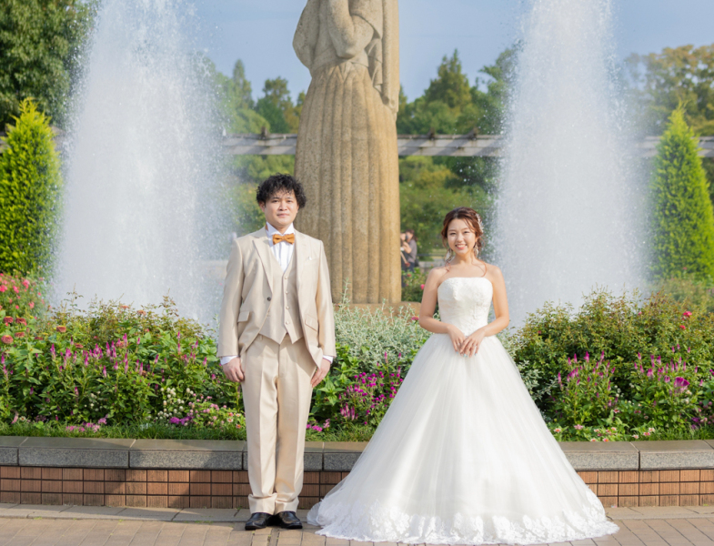 噴水の下で幻想的な瞬間を!