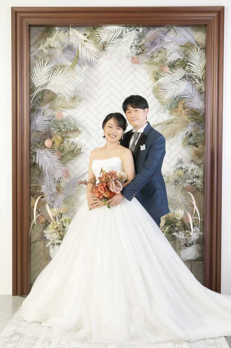 バックハグでおふたりの距離もグッと近く…♡