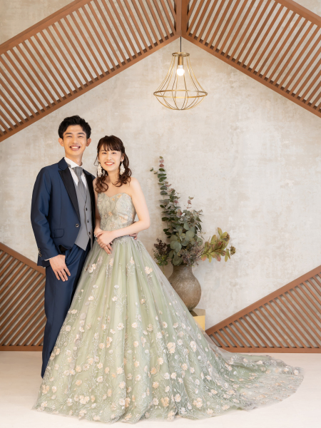 ウッド調の背景で柔らかく✳︎