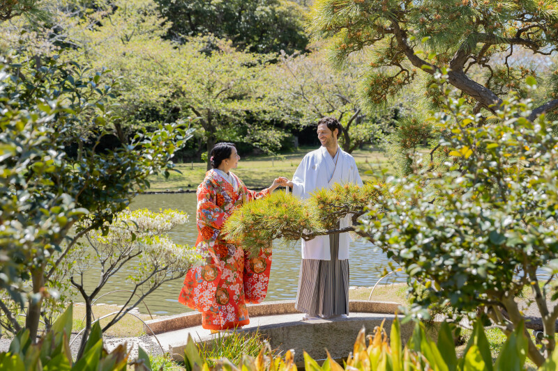 橋の上でロマンティックにエスコート…☆