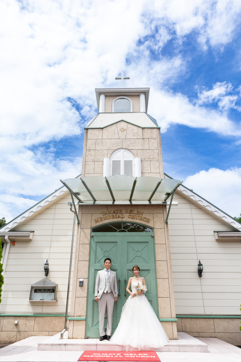 扉の前でのワンショット!