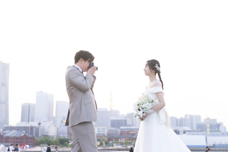 お二人ならではの自然体ショットも