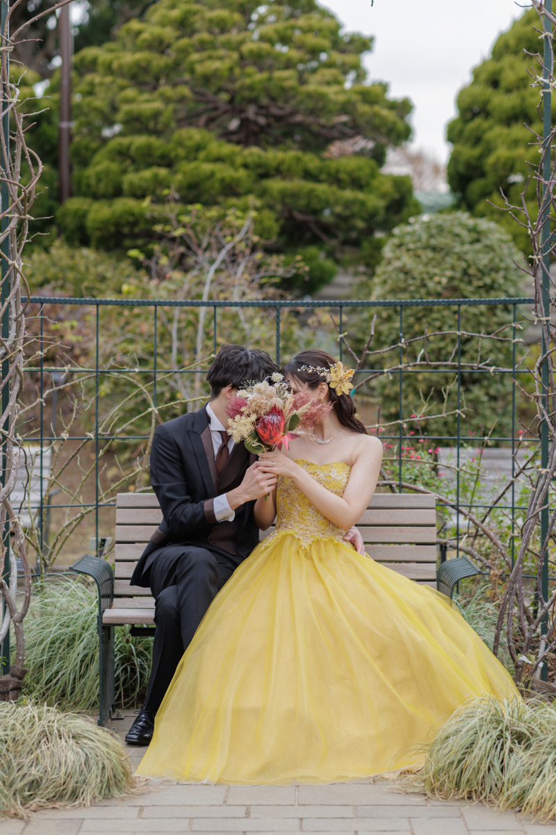 顔を隠したニュアンスショット...♡