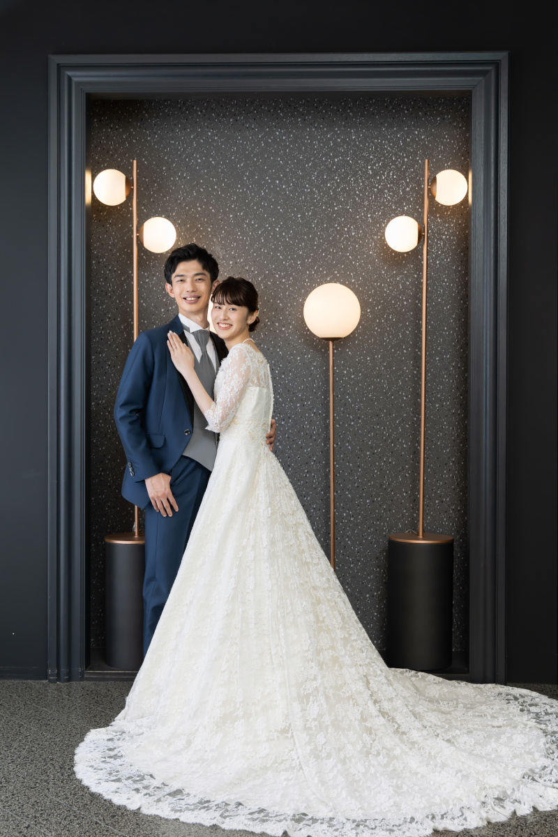 シックな背景でクールに