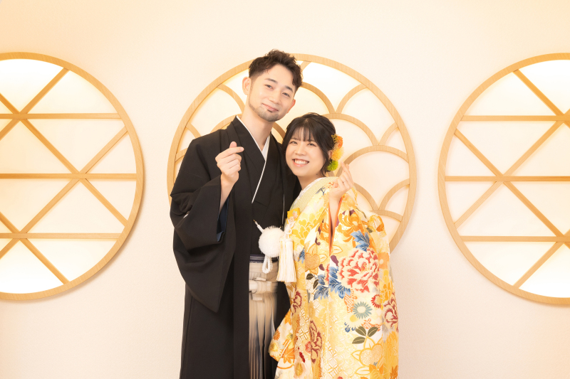 仲良く指ハート♡