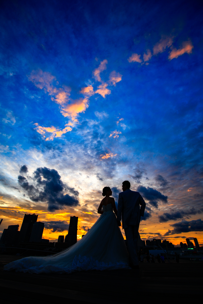 シルエットで大人っぽく