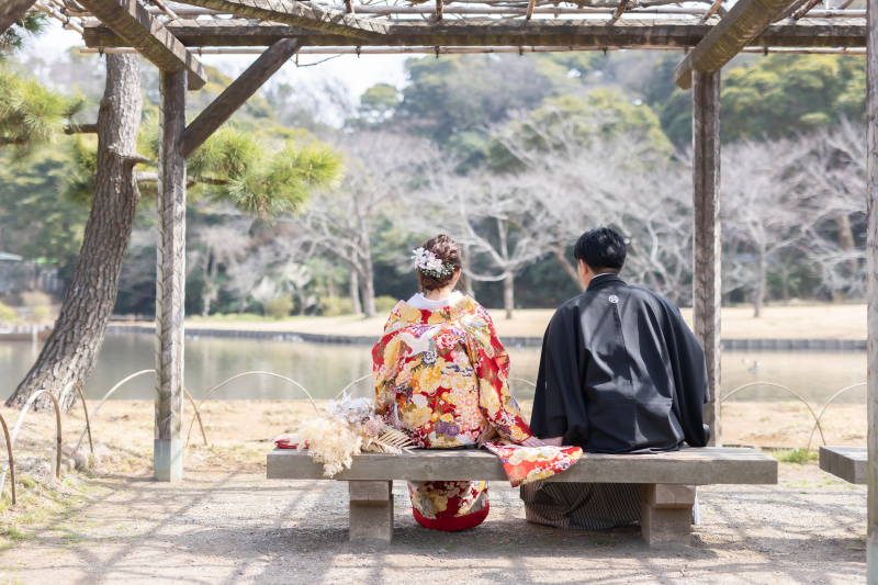 華やかな打掛の後ろ姿も。