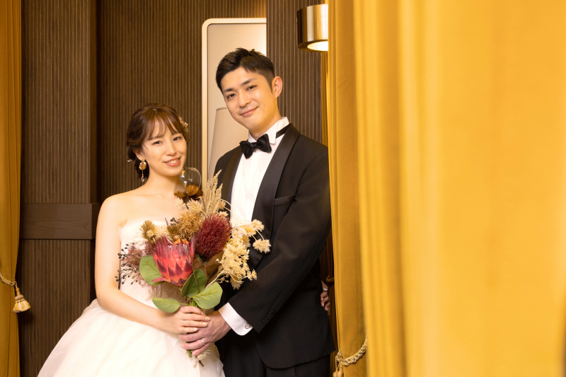 シックな背景でも