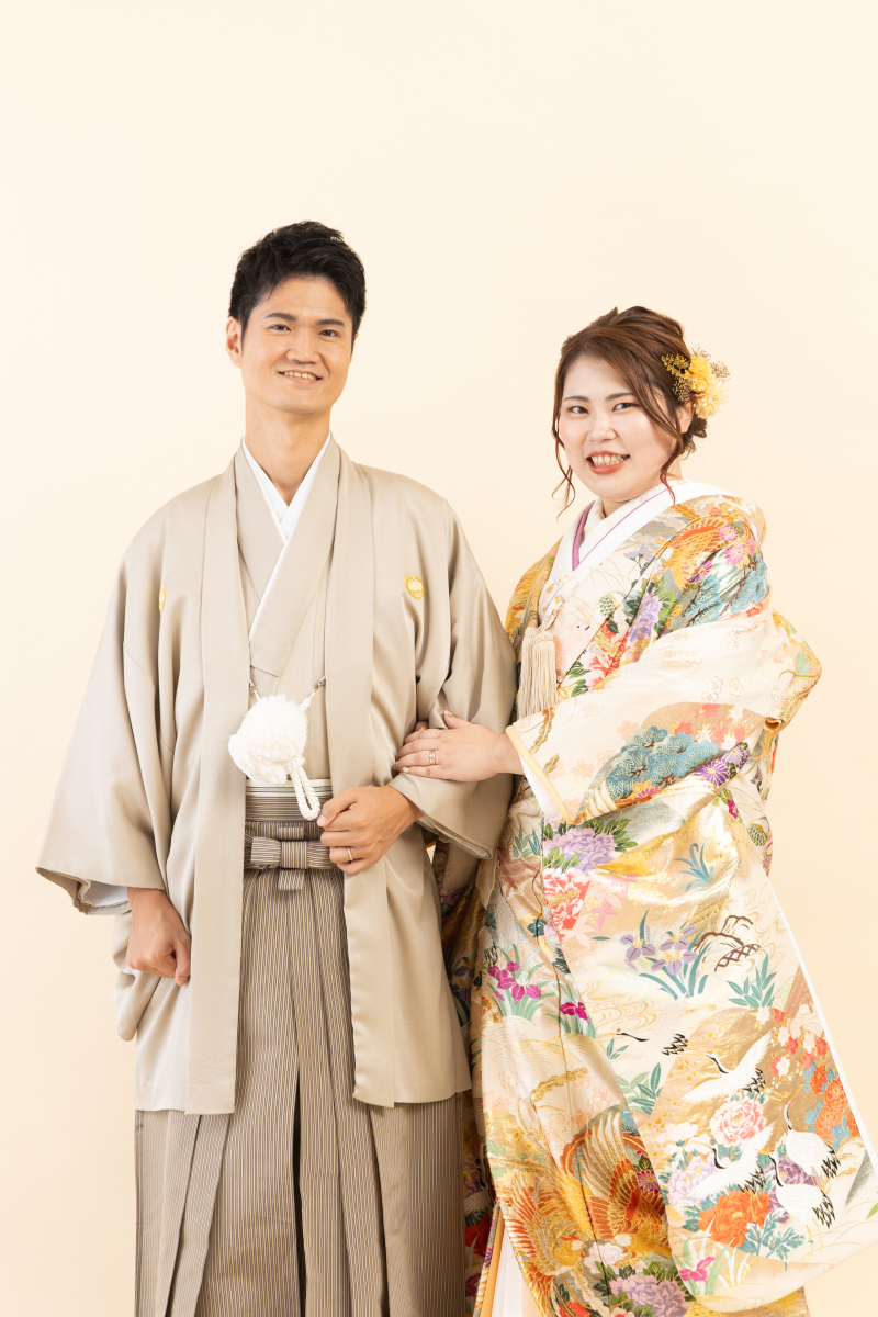 仲良く腕にギュ♡