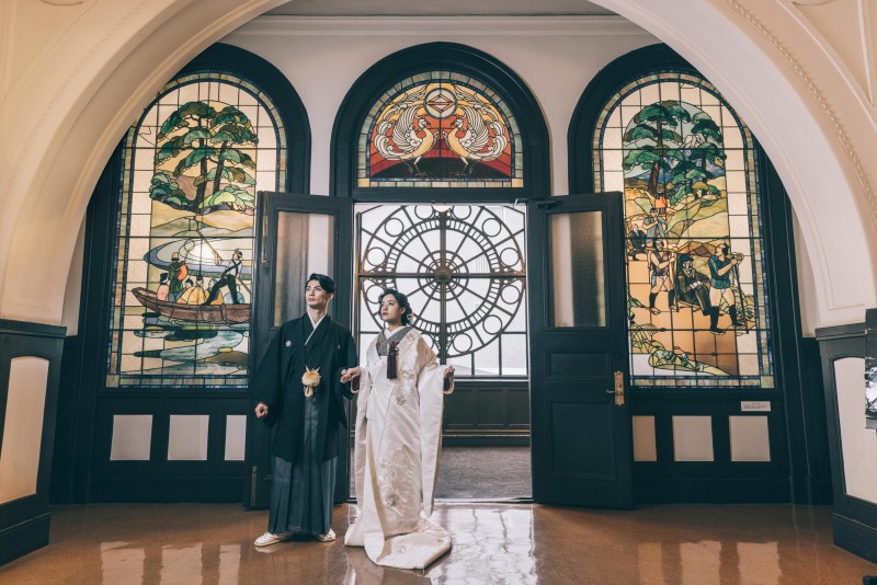 【Autumnキャンペーン!!!】横浜開港記念会館ロケーション撮影・データ100カット付きプラン 【衣裳選び放題】