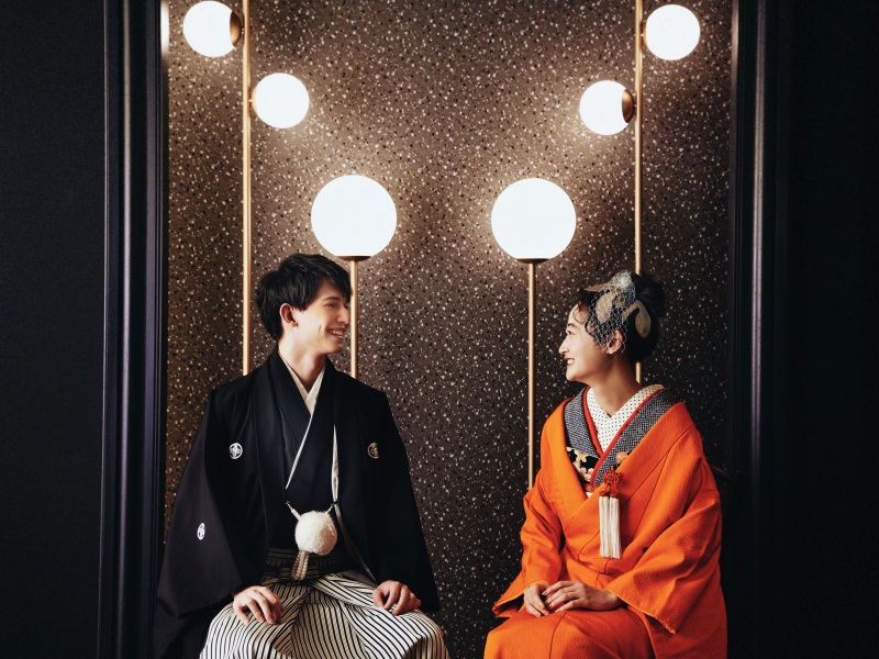 【通常価格228,000円(税抜)が期間限定で5万円OFF！】【衣裳2着選び放題】和装洋装スタジオ撮影18Pアルバム付きプラン