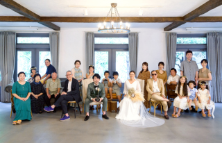 型物写真(親族集合写真・ひな壇あり)