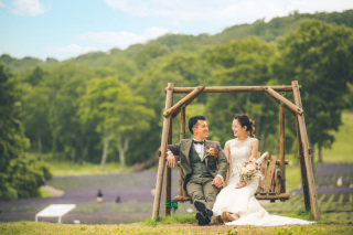 eneen wedding GUNMA_【花畑】季節の花々に囲まれて色鮮やかなフォト