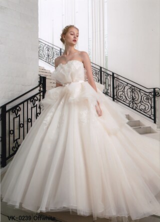 ベリークラウディア