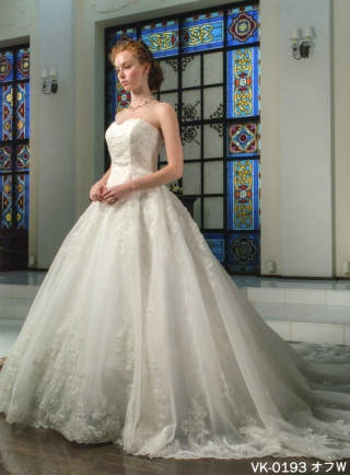 ベリークラウディア