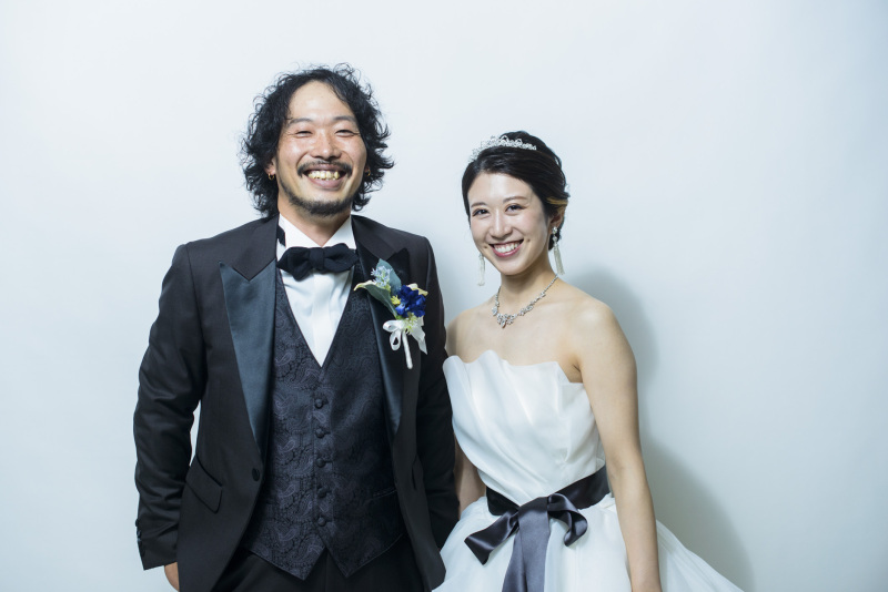 館内とスタジオにて撮影