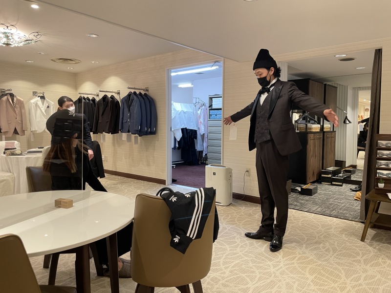 新作のタキシード！