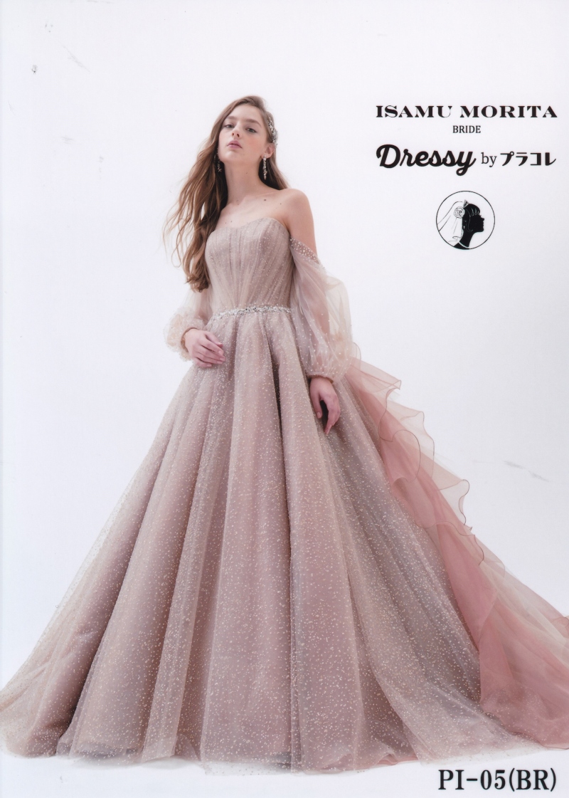 Tree House Kurume_カラードレスが豊富