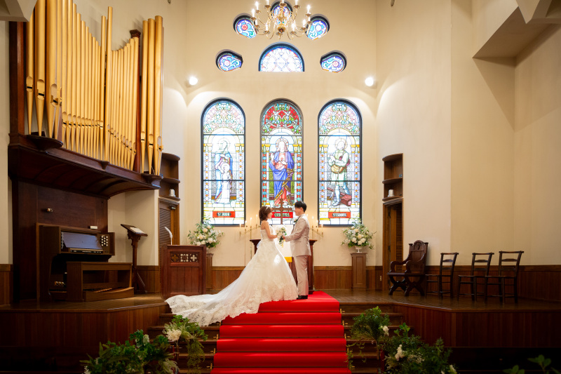 【チャペル×ウェディングドレス】貸切チャペルで王道フォトウエディング♪(データ、美容付)