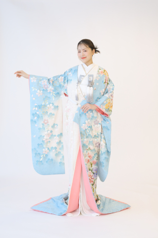 70-361　水色桜に四季花