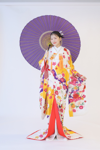 58-360　雪輪に鶴と桜