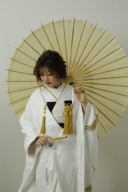 黒&times;ゴールドコーデ